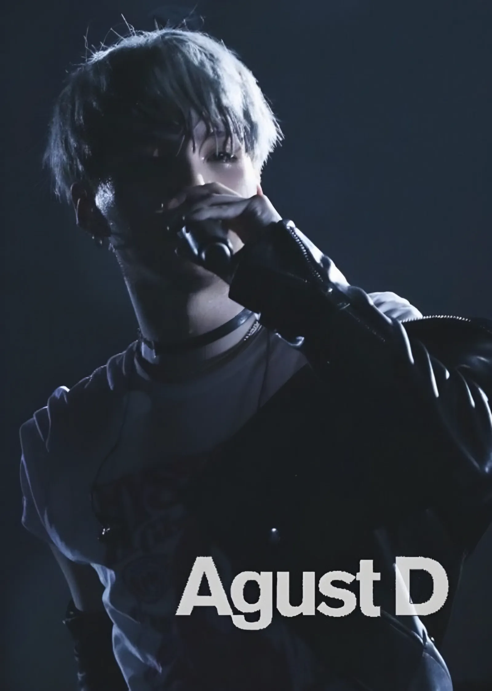 Agust D - Sahnede Mikrofon metal tablo