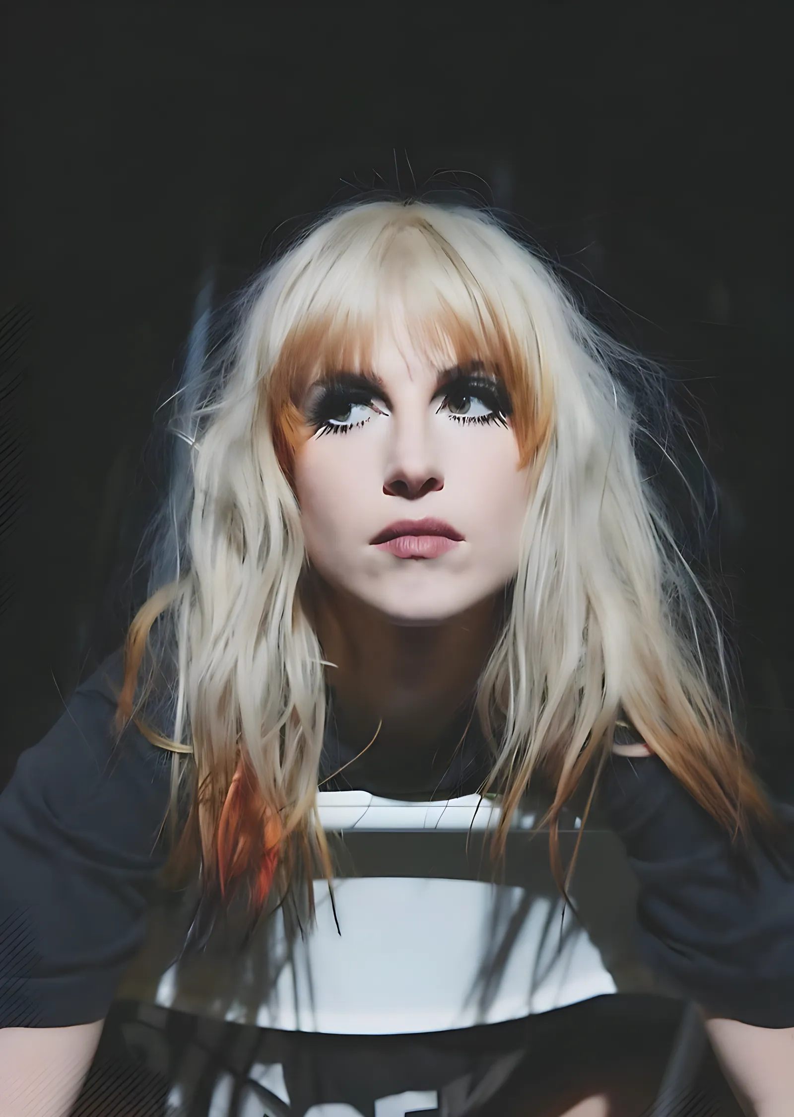 Hayley Williams: Karanlıkta Sarı Saç metal tablo