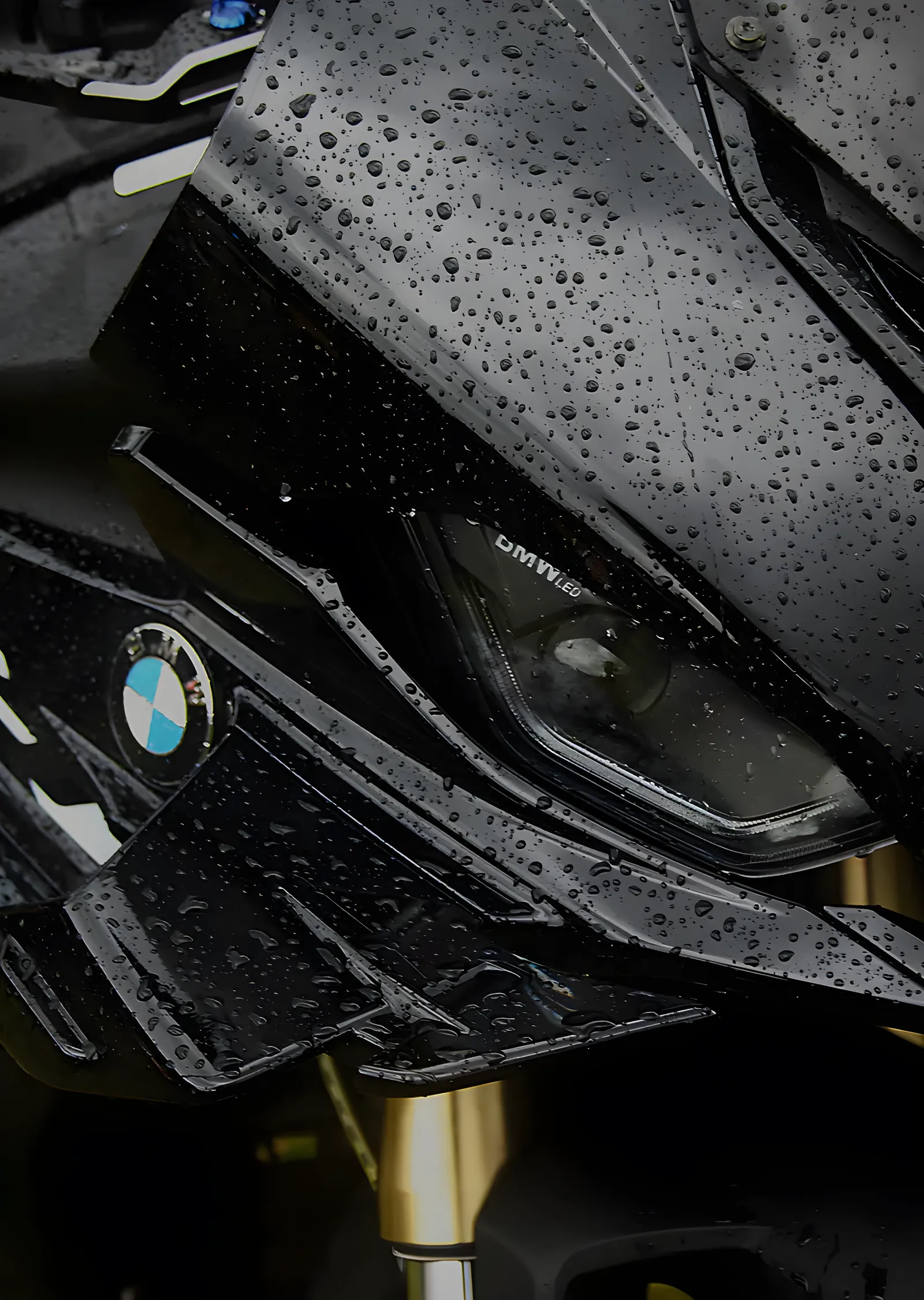 BMW S1000RR - Yağmur Damlalı Gövde metal tablo
