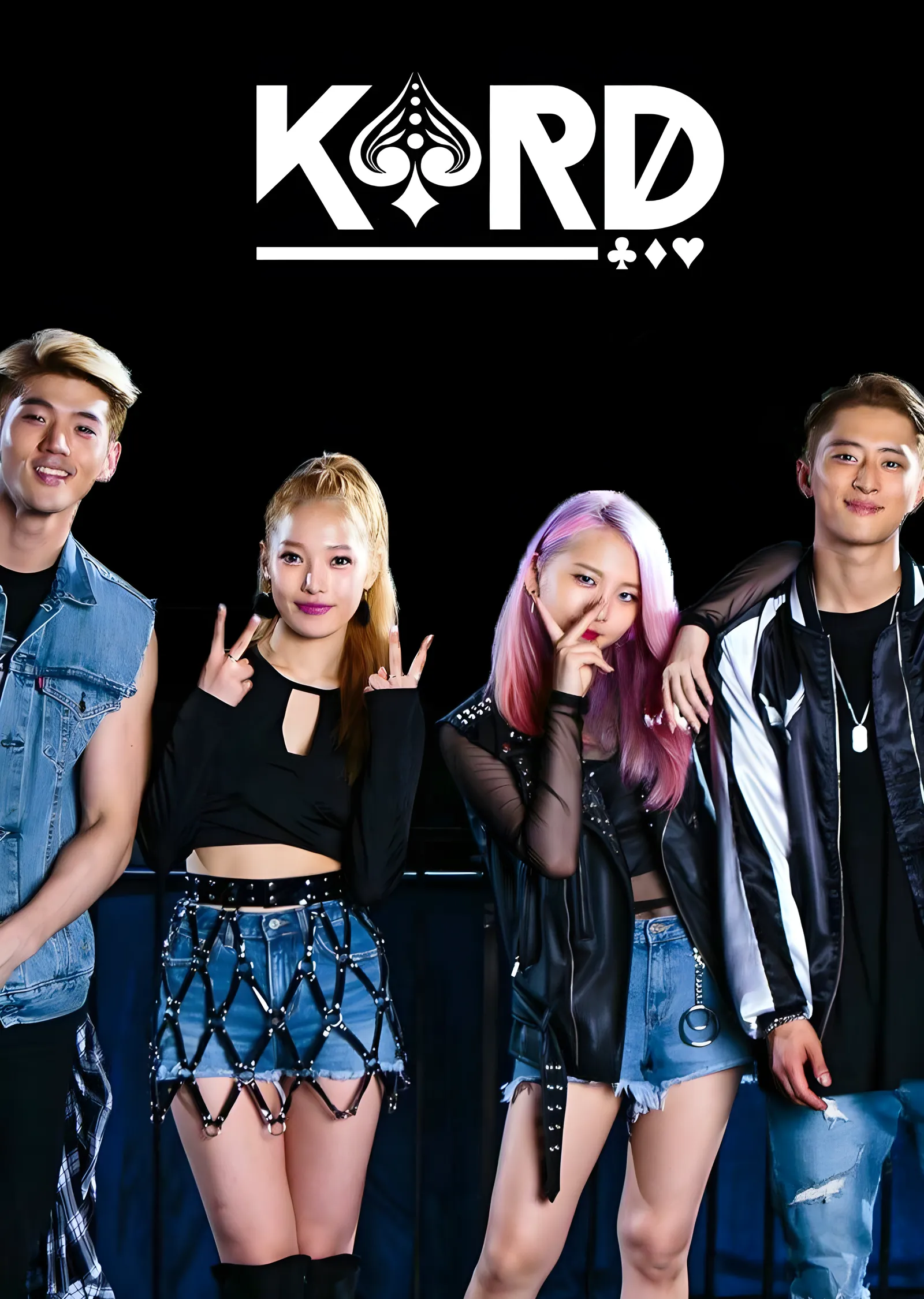 KARD: Grup metal tablo