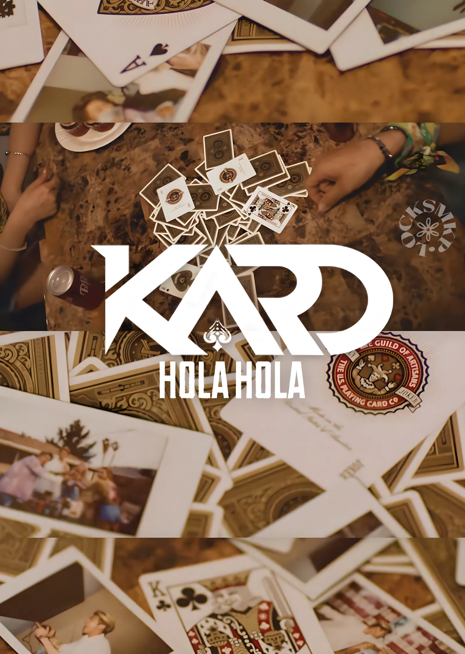 KARD: Hola Hola metal tablo