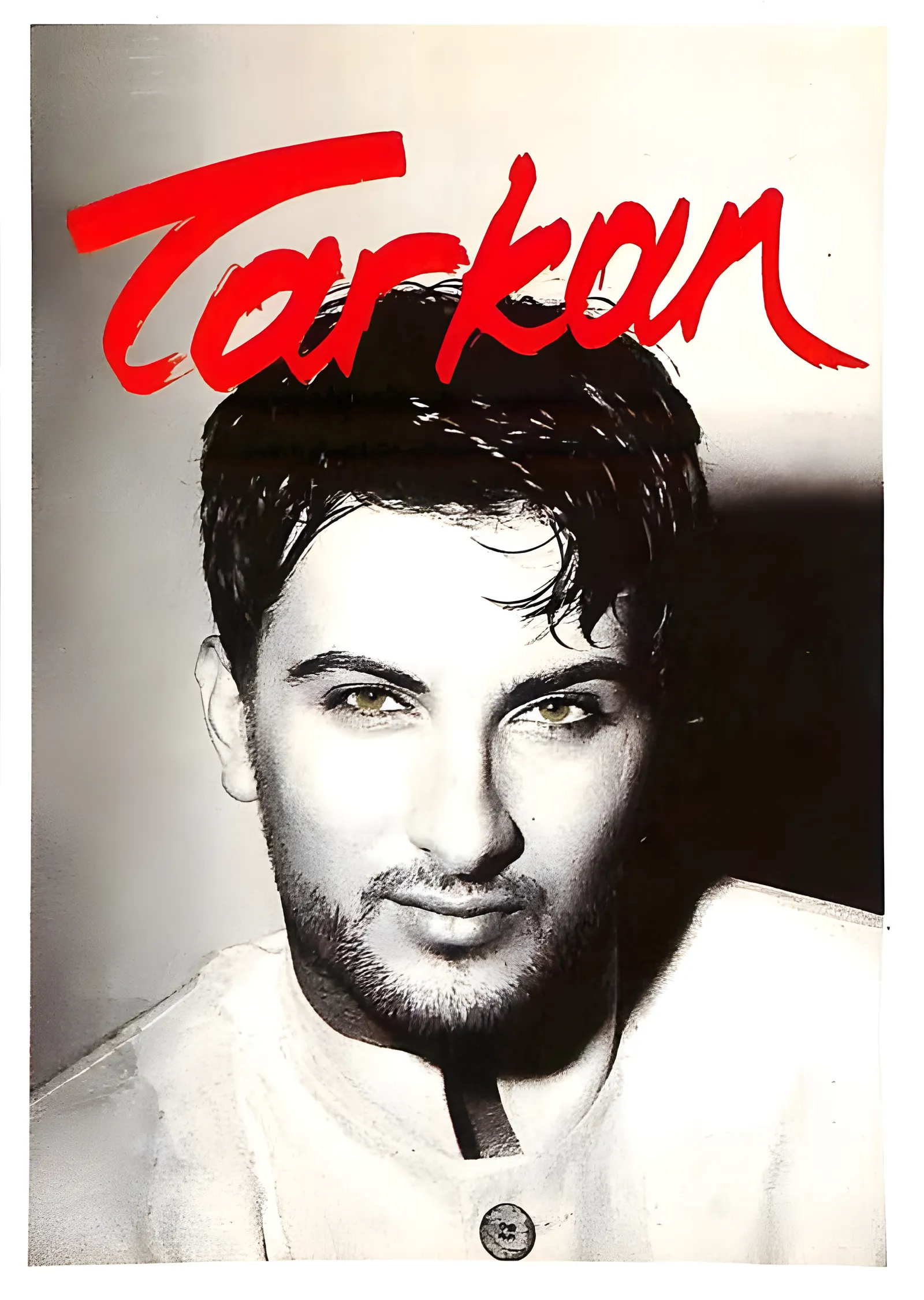 Tarkan Kırmızı İmza metal tablo