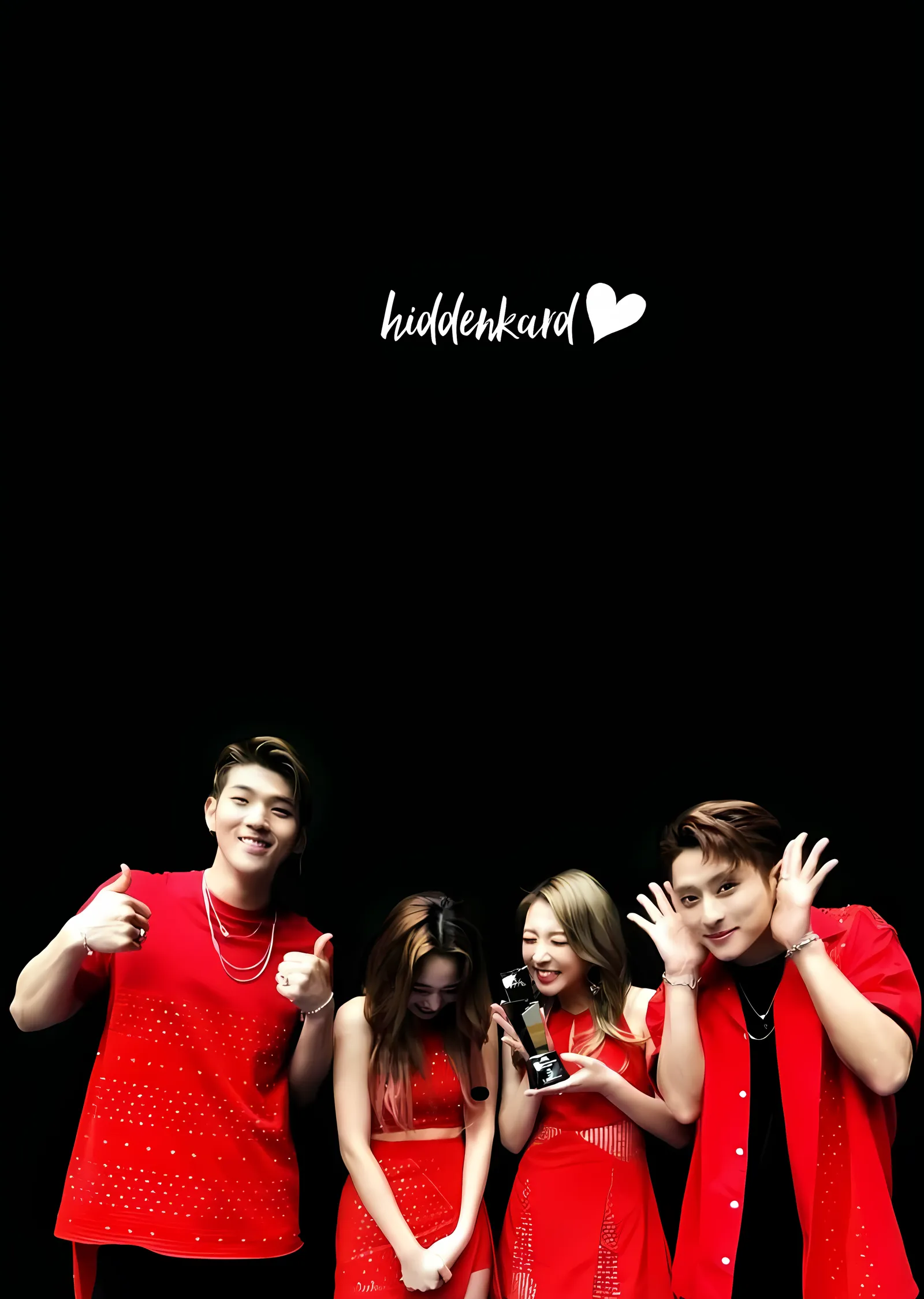 KARD: Kırmızı Kostüm metal tablo