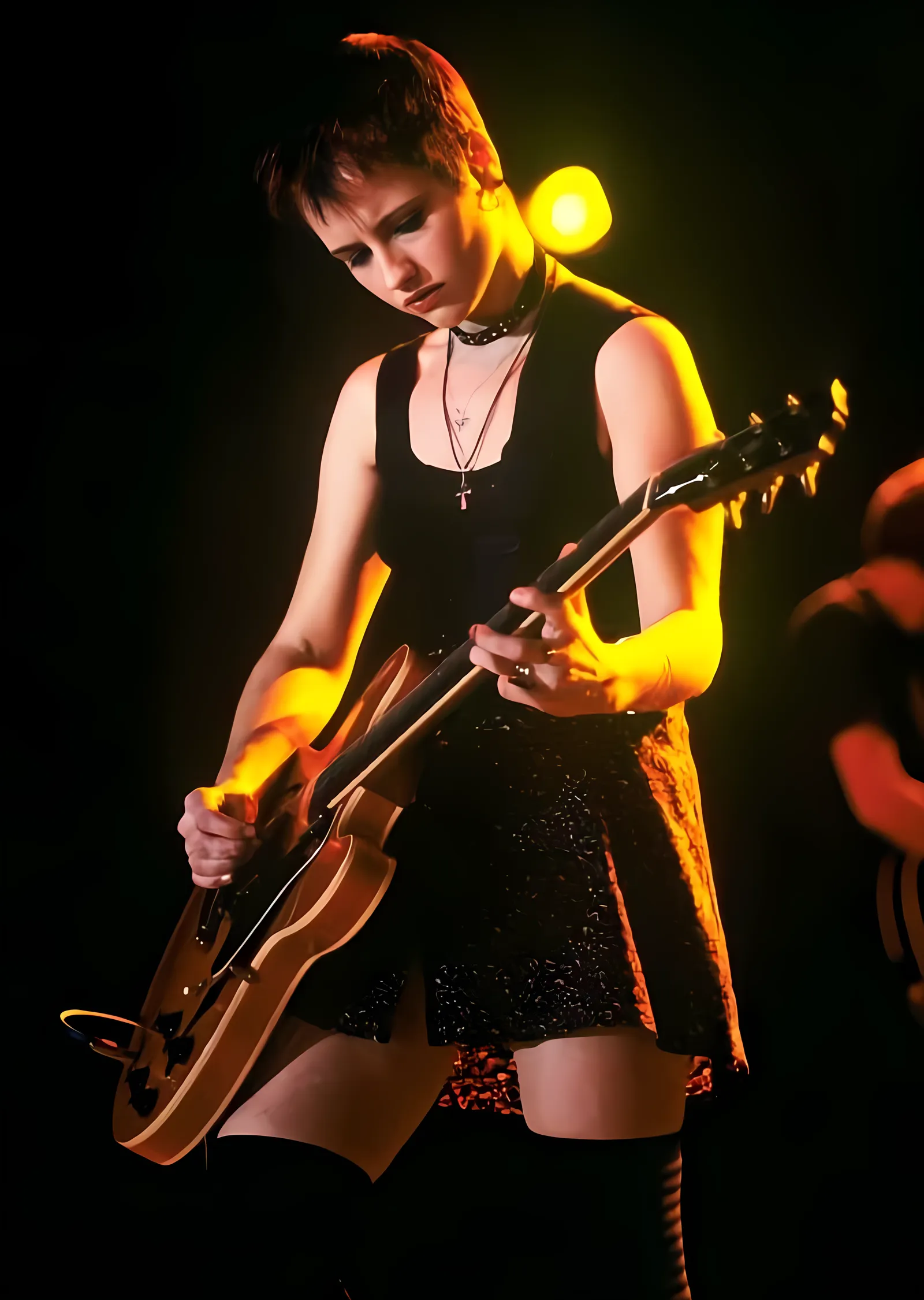 Dolores O'Riordan - Sahnede metal tablo