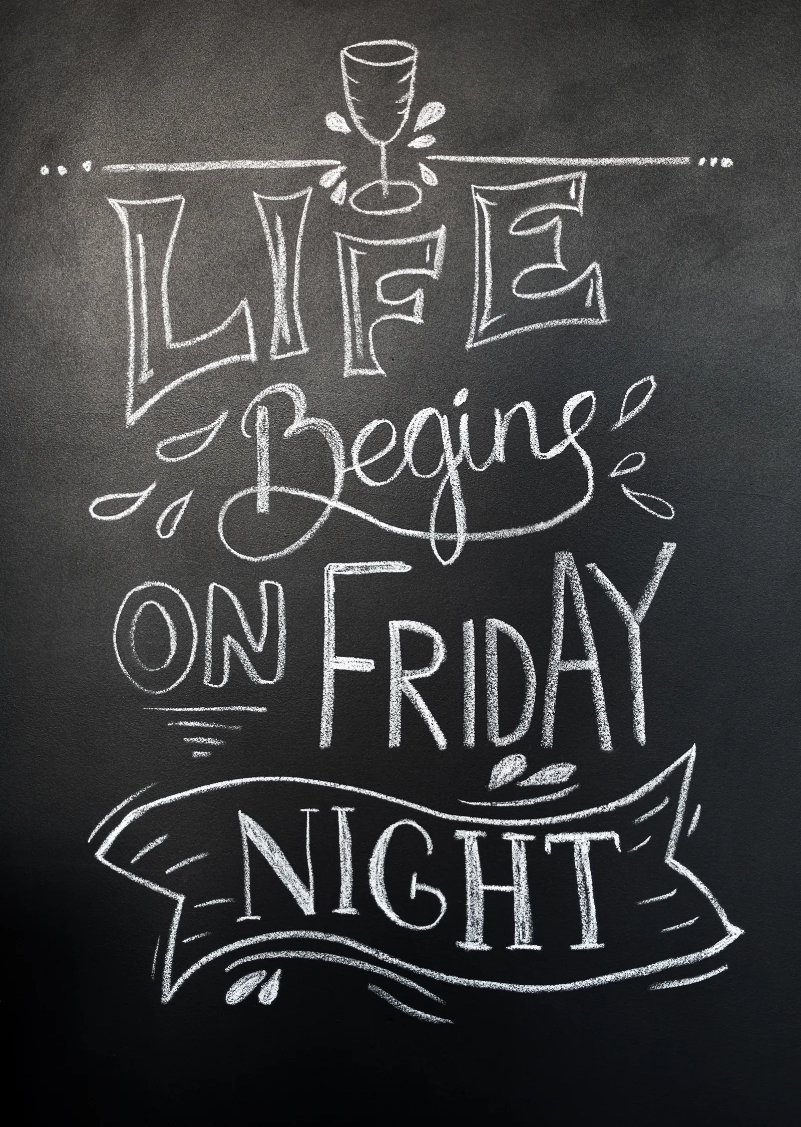 Life Begins on Friday Night metal tablo