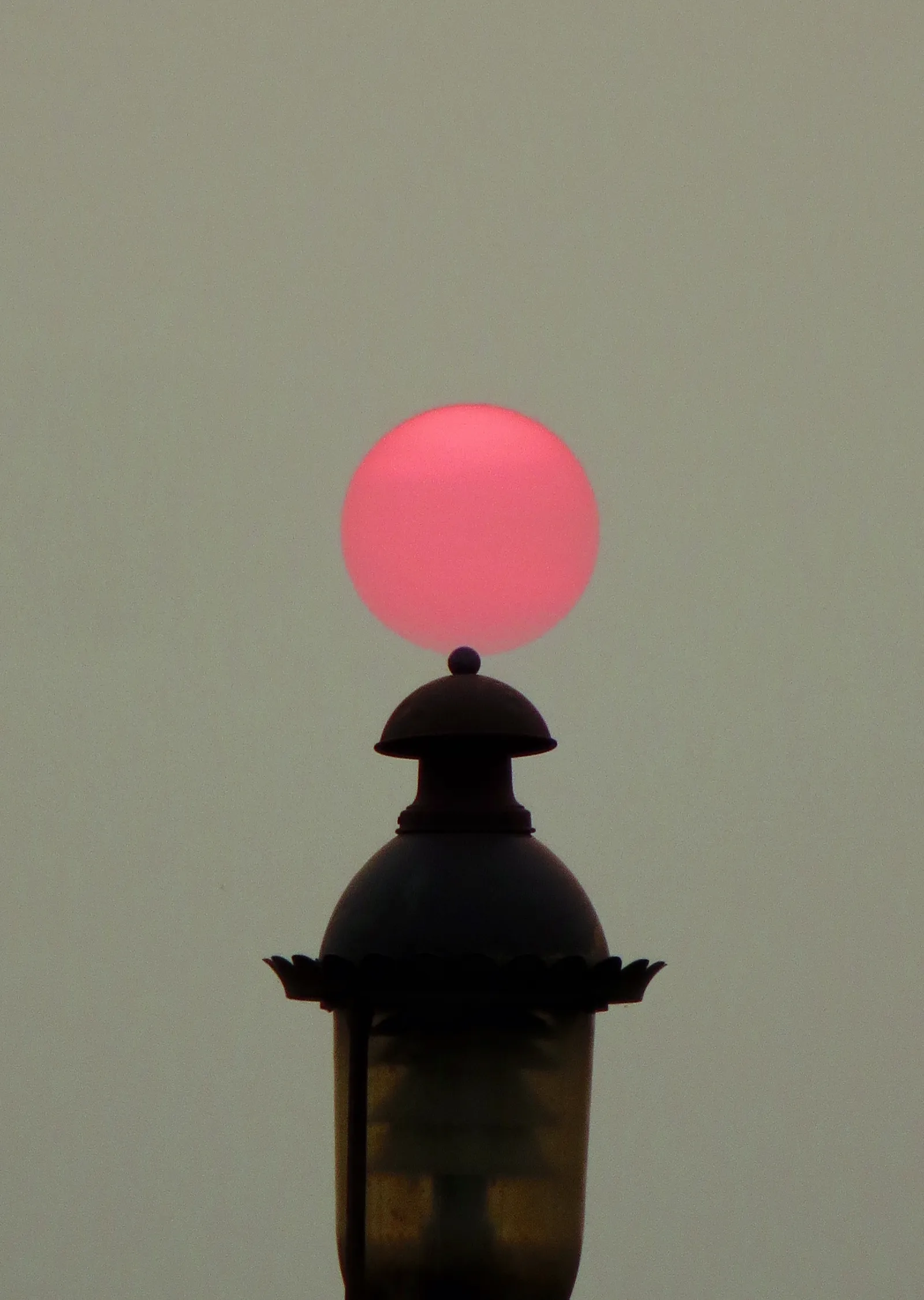 Soyut Sanat: Pembe Küre metal tablo
