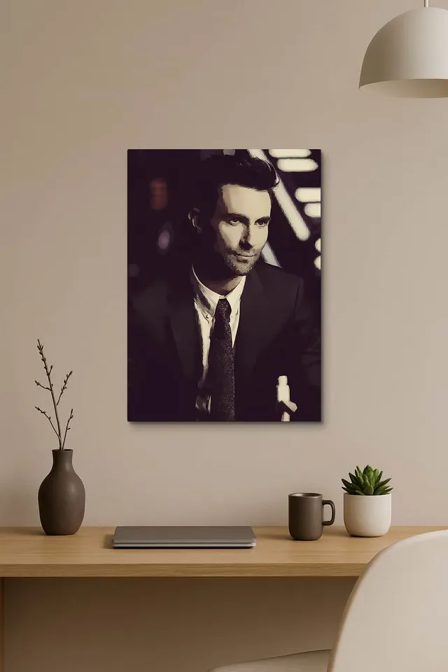 Office Minimalist Startup