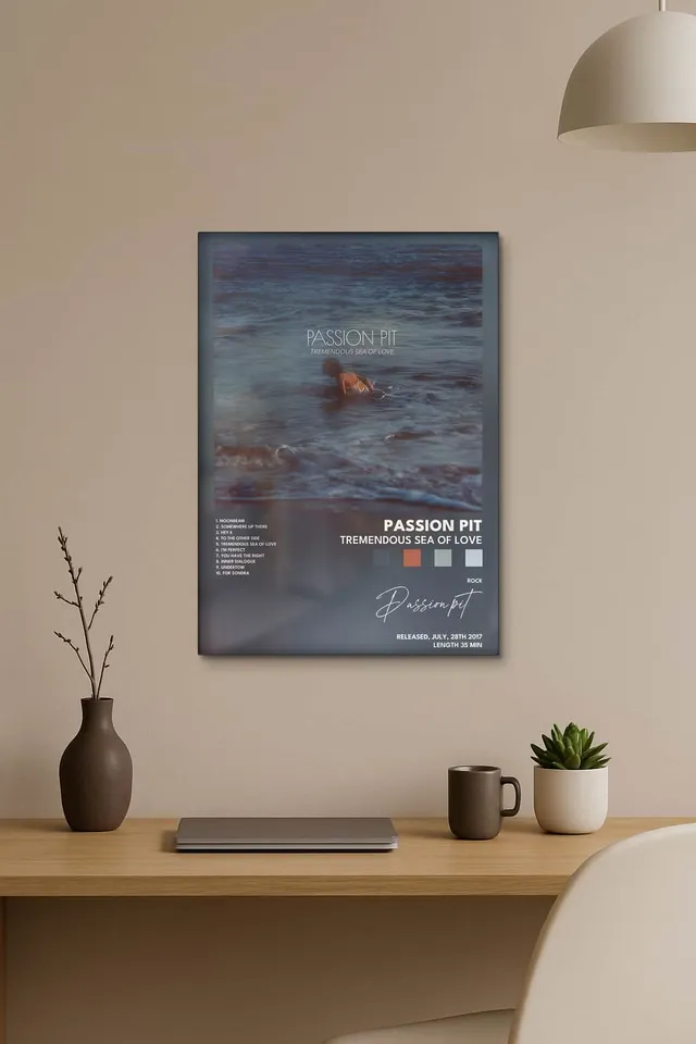 Office Minimalist Startup