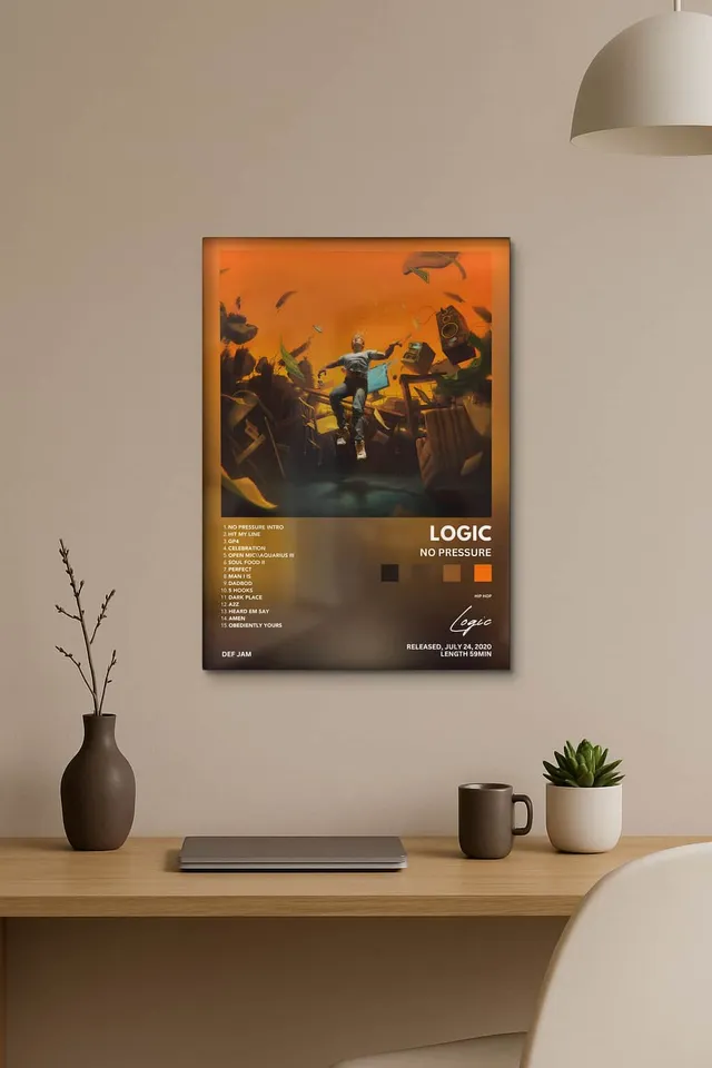 Office Minimalist Startup
