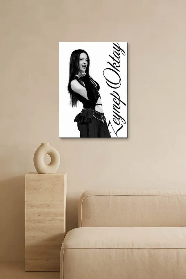 Living Room Salon Empty Travertine Curator