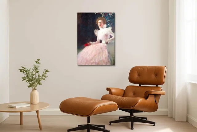 Living Modern Caramel Eames Solo Ls