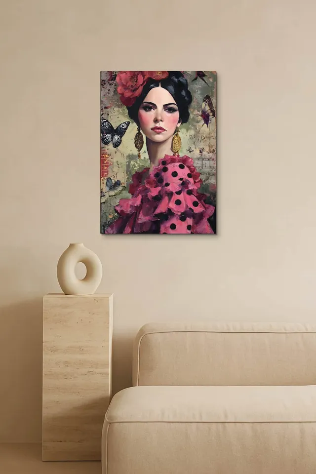 Living Room Salon Empty Travertine Curator