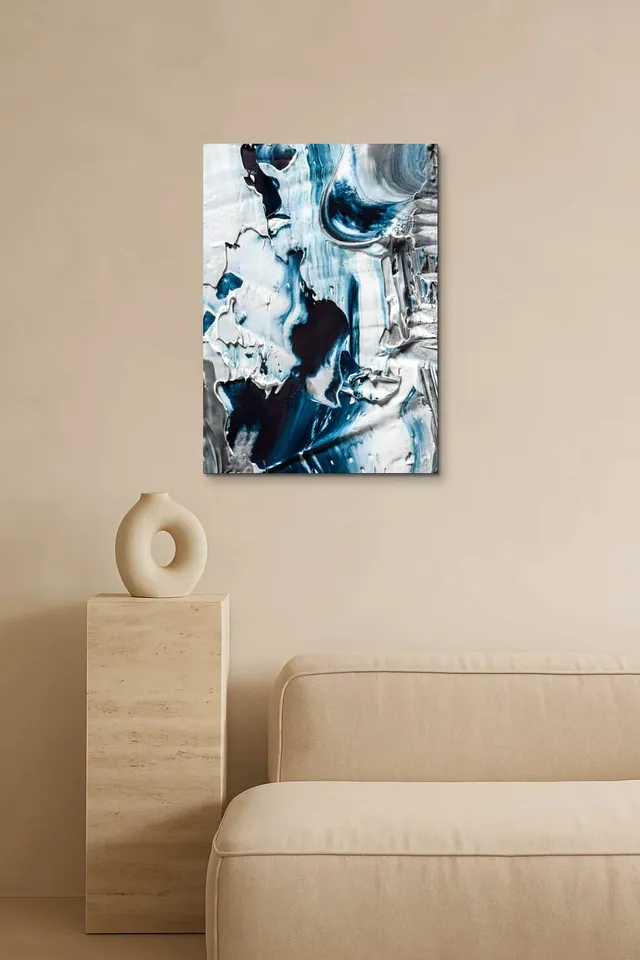 Living Room Salon Empty Travertine Curator