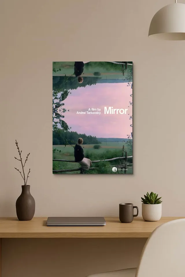 Office Minimalist Startup