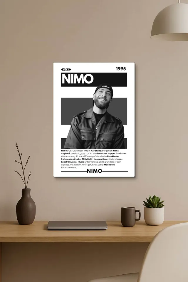Office Minimalist Startup