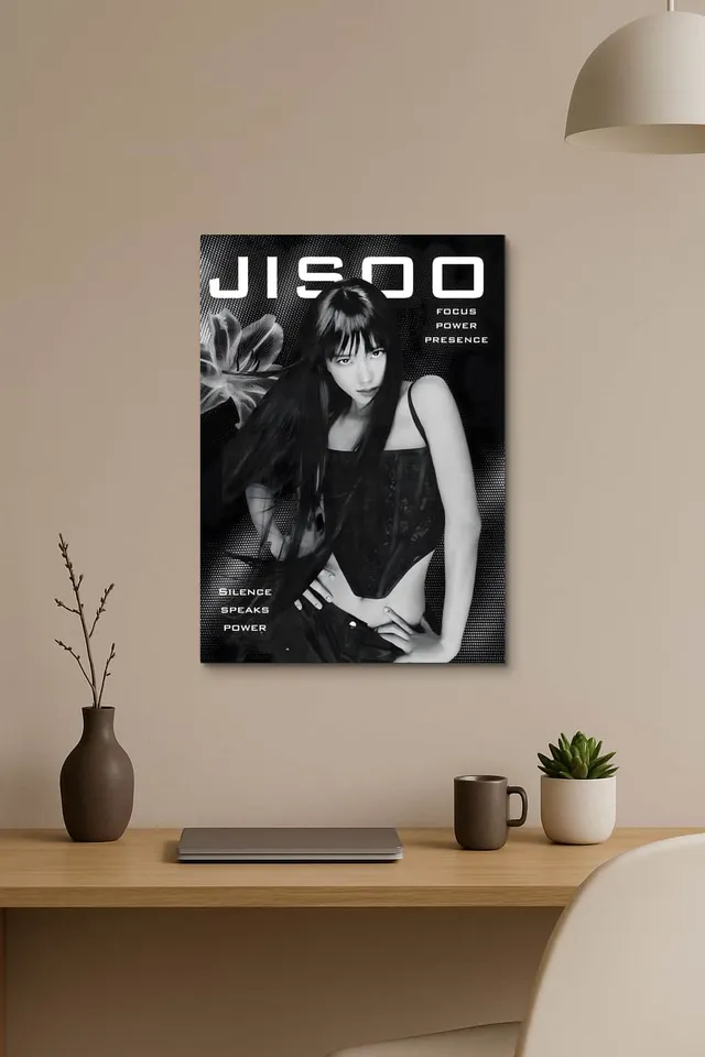 Office Minimalist Startup