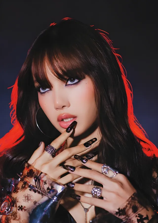 Lisa: Siyah metal tablo