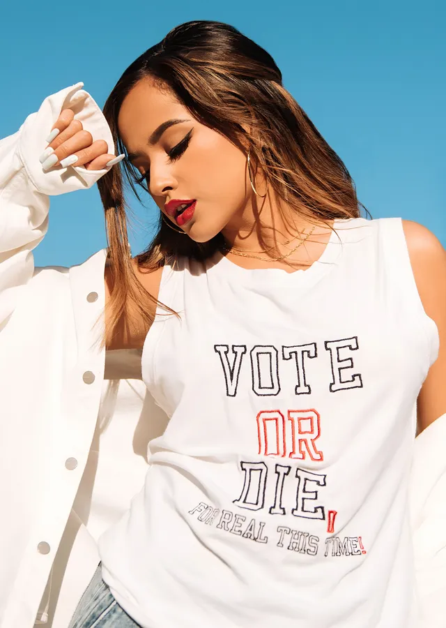 Becky G - Vote or Die metal tablo