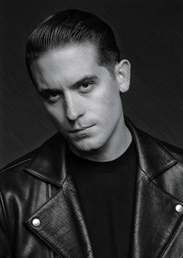 G-Eazy - Deri Ceketli Portre metal tablo