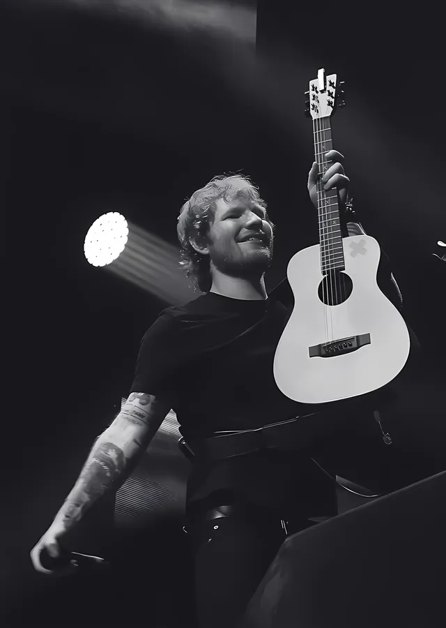 Ed Sheeran - Sahnede Siyah Beyaz Kare metal tablo