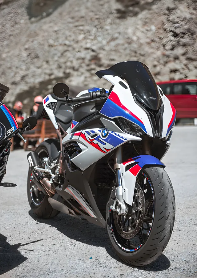 BMW S1000RR - Sokakta Yarış Renkleri metal tablo