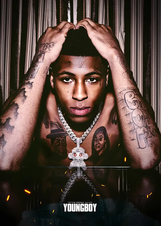 NBA YoungBoy - Ellerini Başına Koyan Portre metal tablo