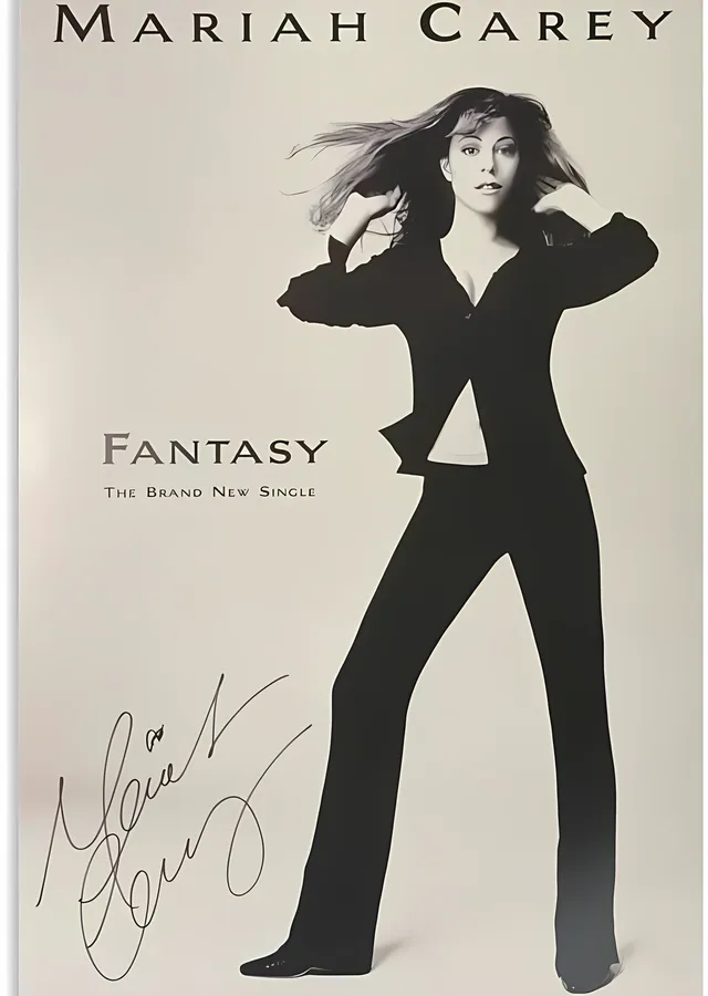 Mariah Carey: Fantasy metal tablo