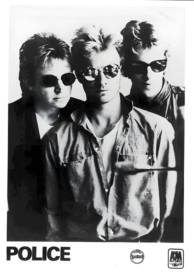 The Police: Siyah Beyaz Kadro metal tablo