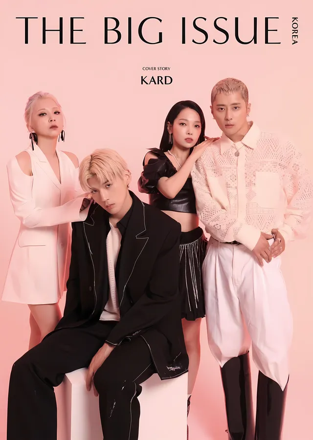 KARD: The Big Issue metal tablo