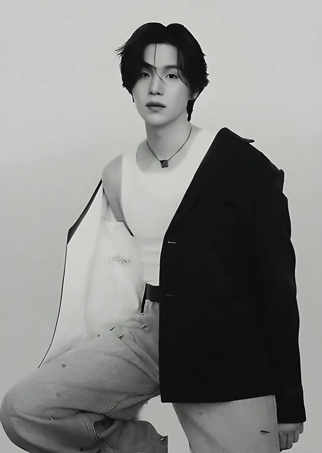Suga - Siyah Beyaz Moda Karesi metal tablo