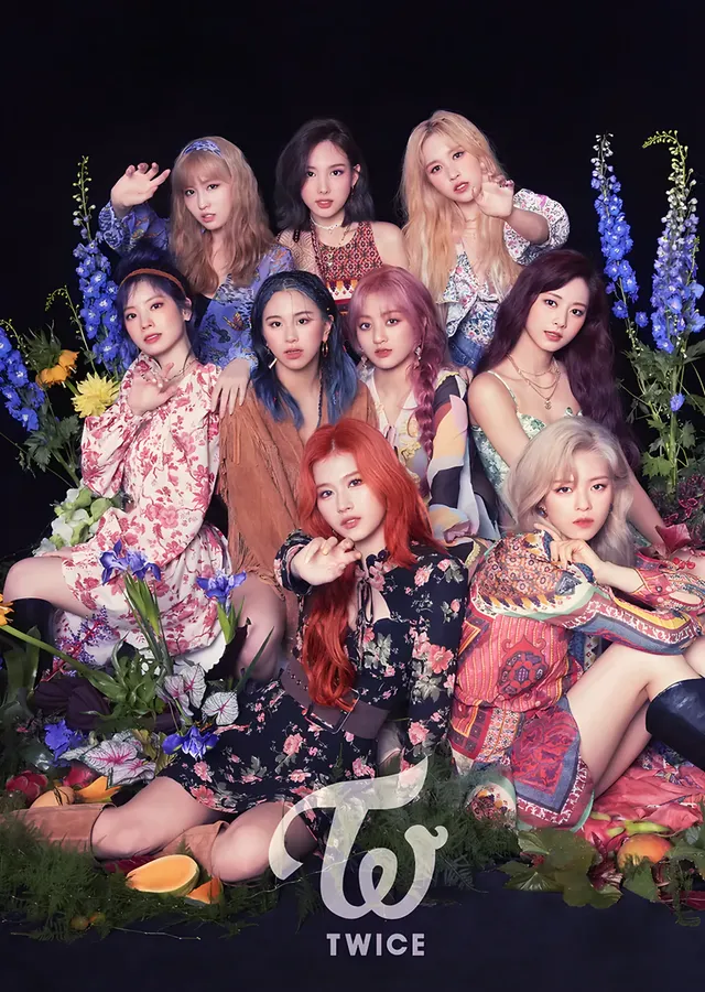 TWICE - Çiçekli Kare metal tablo