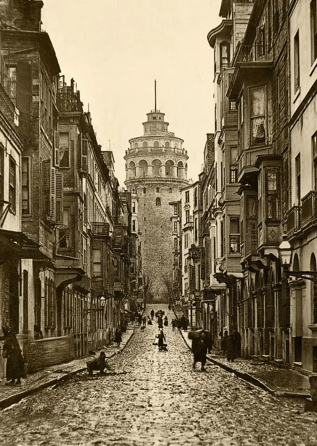 Vintage Galata Kulesi Sokak Manzarası metal tablo