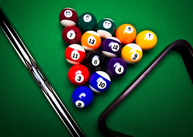 Bilardo Topları: Oyunun Hazırlığı metal tablo